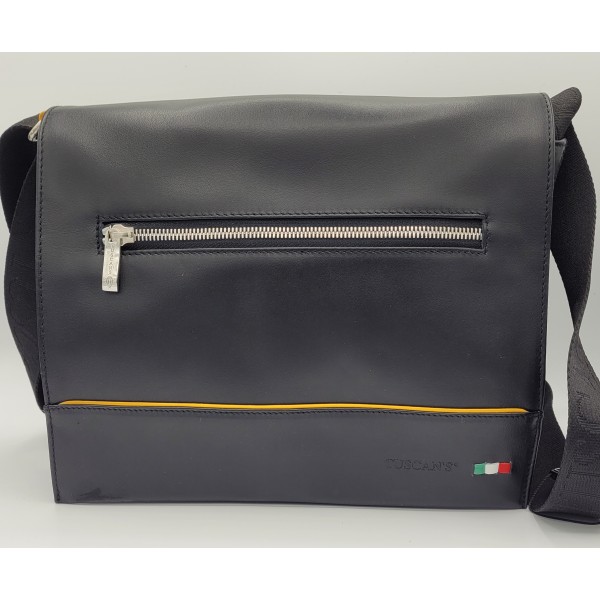Messanger bag for man in lamb leather
