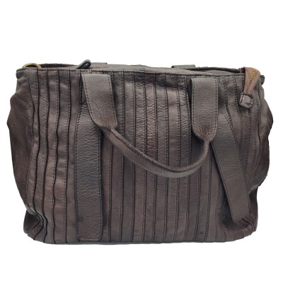 Large bag for woman in lamb leather