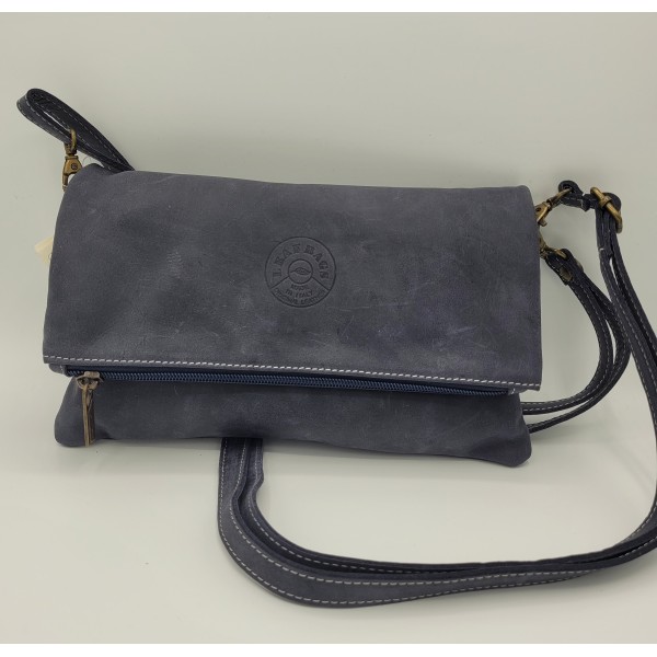 Pocchette da donna in pelle invecchiata