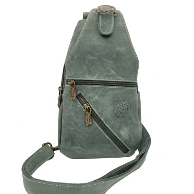 Chest bag in distressed/ramon leather